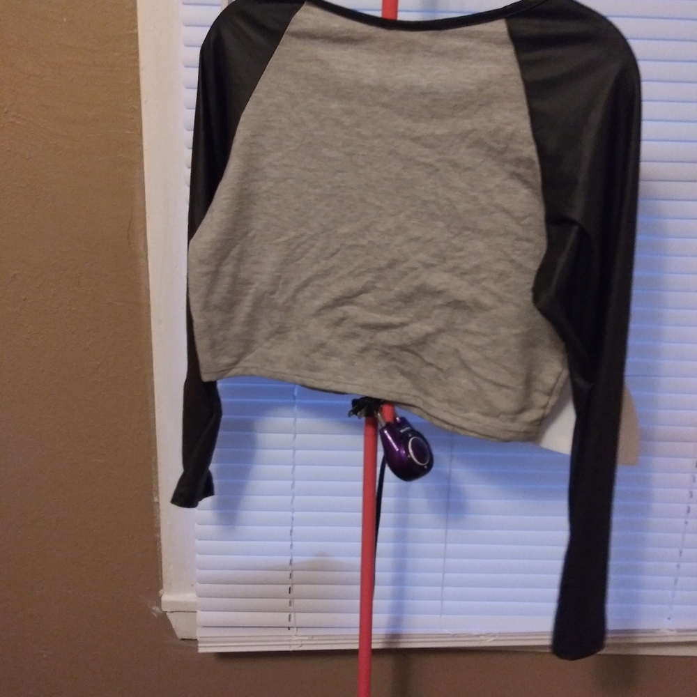 Shirt - Picture 2 of 2